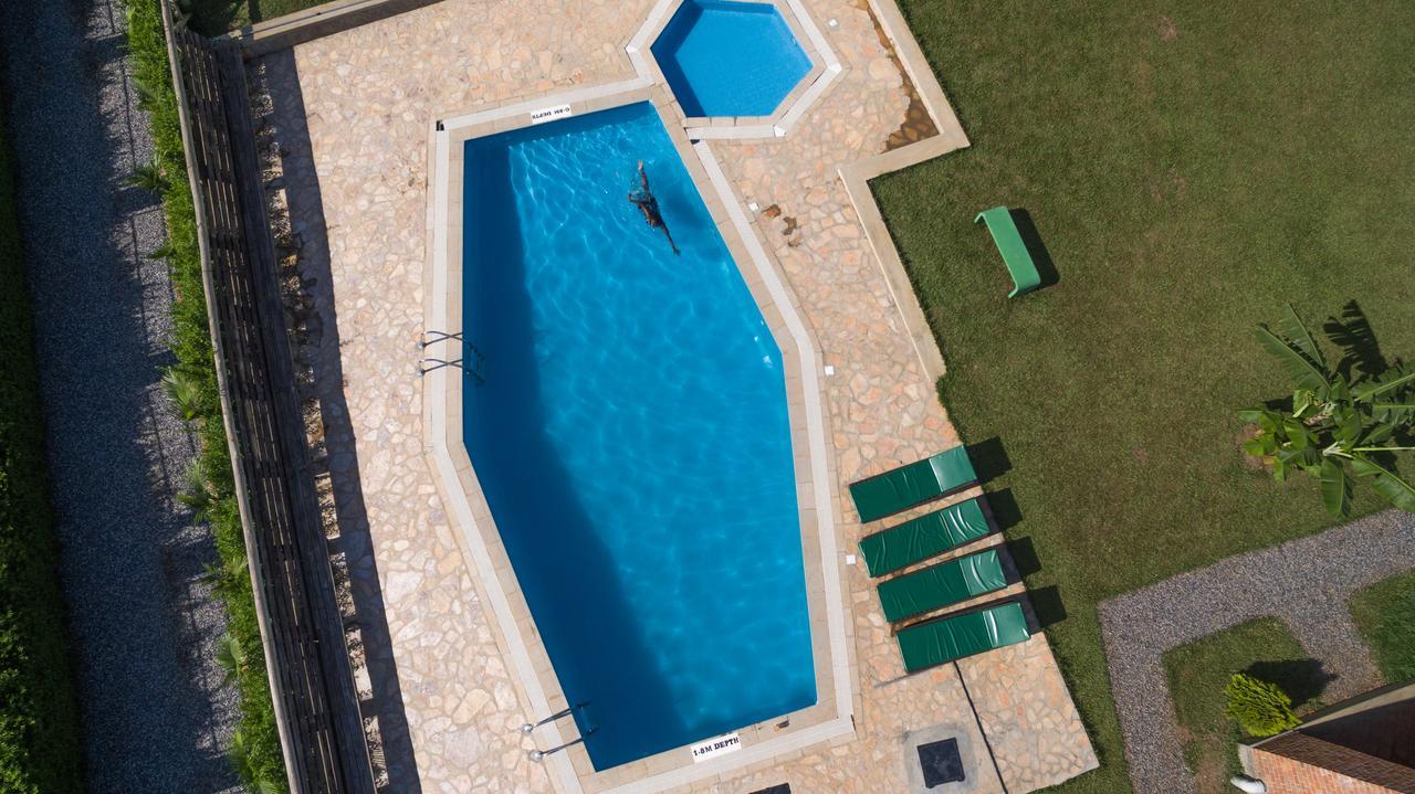 Buvi Lodge Limited Entebbe Eksteriør billede